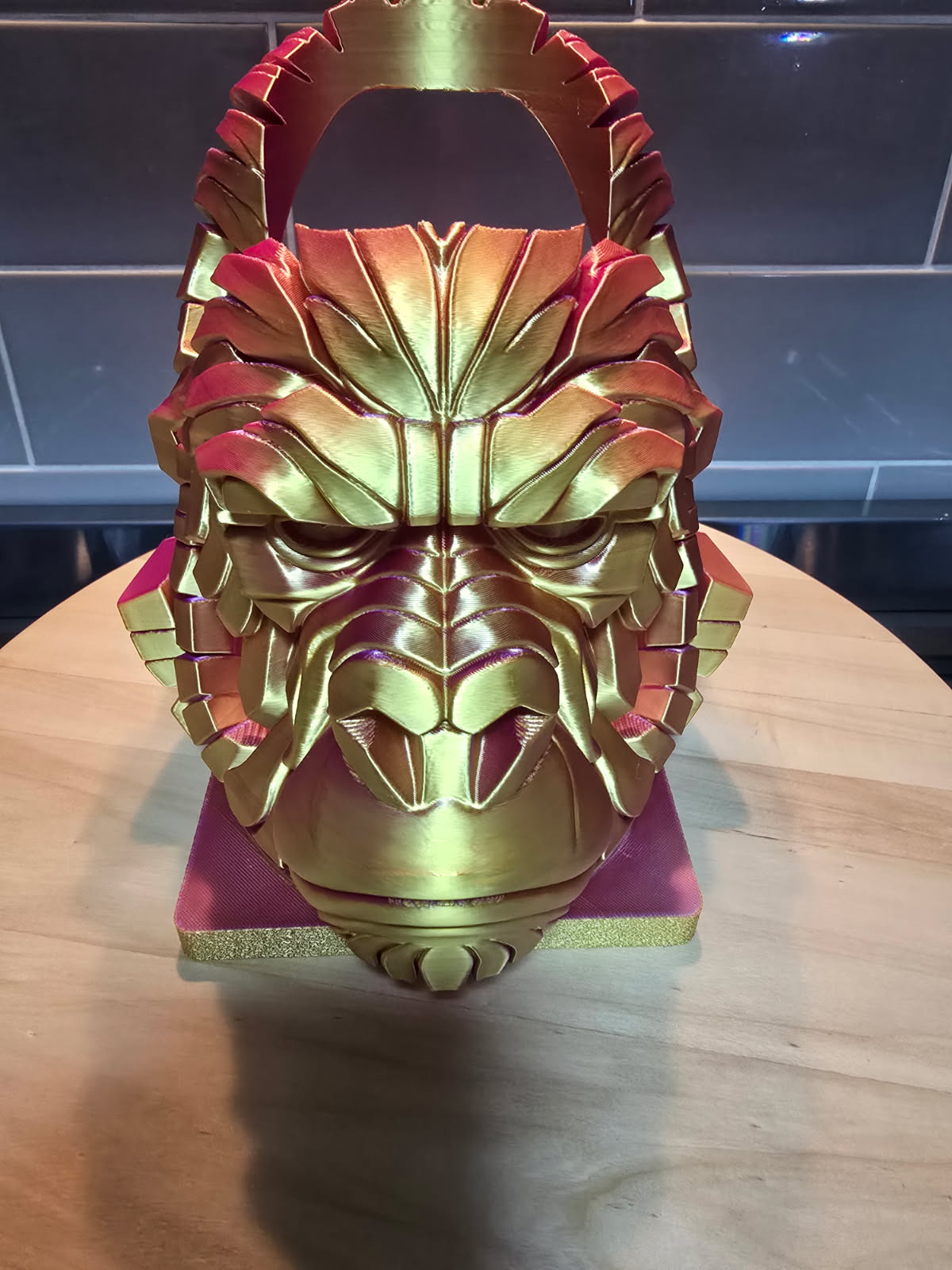 Silver back gorilla wine bottle holder