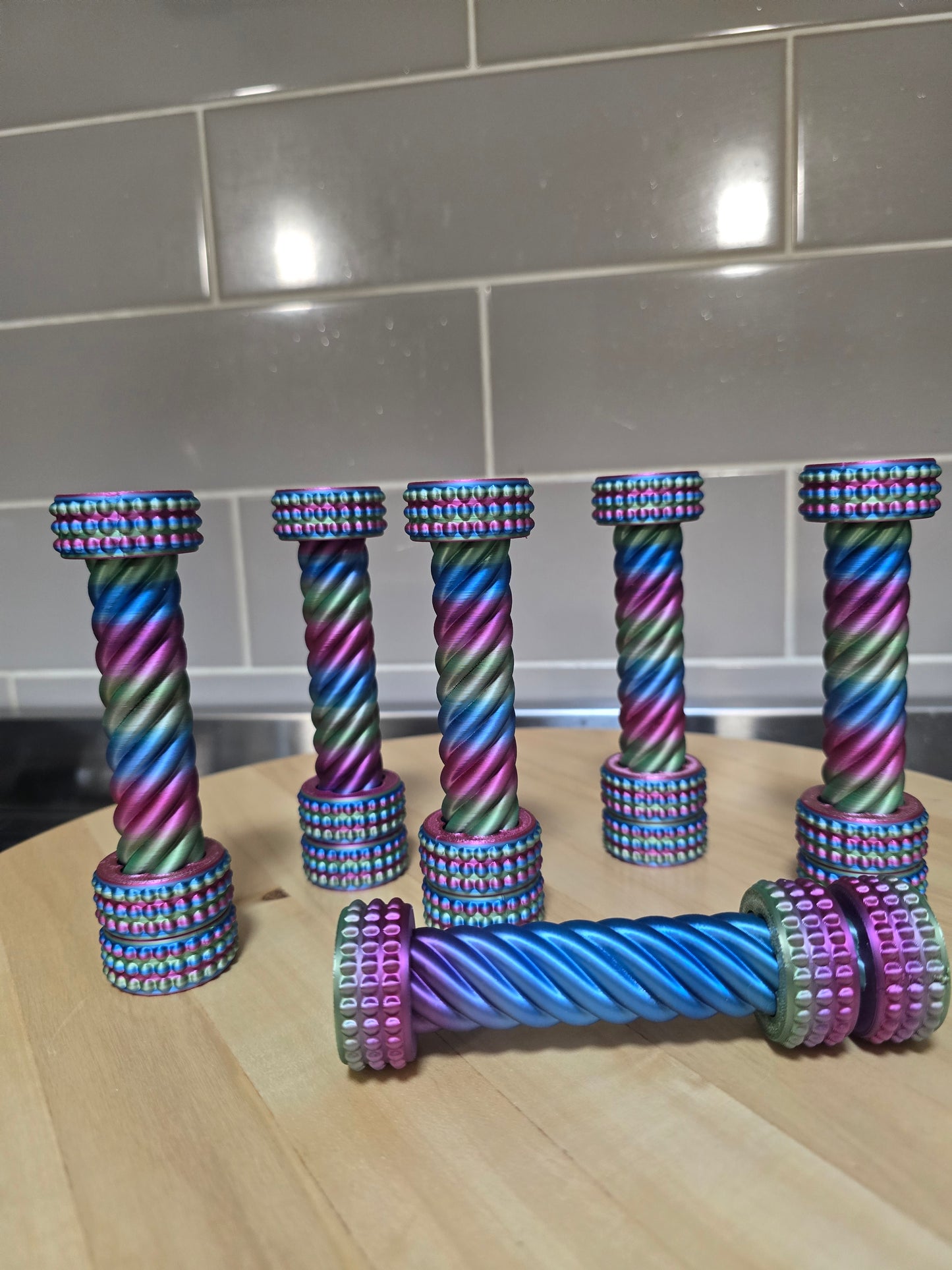 Twisty fidget sticks