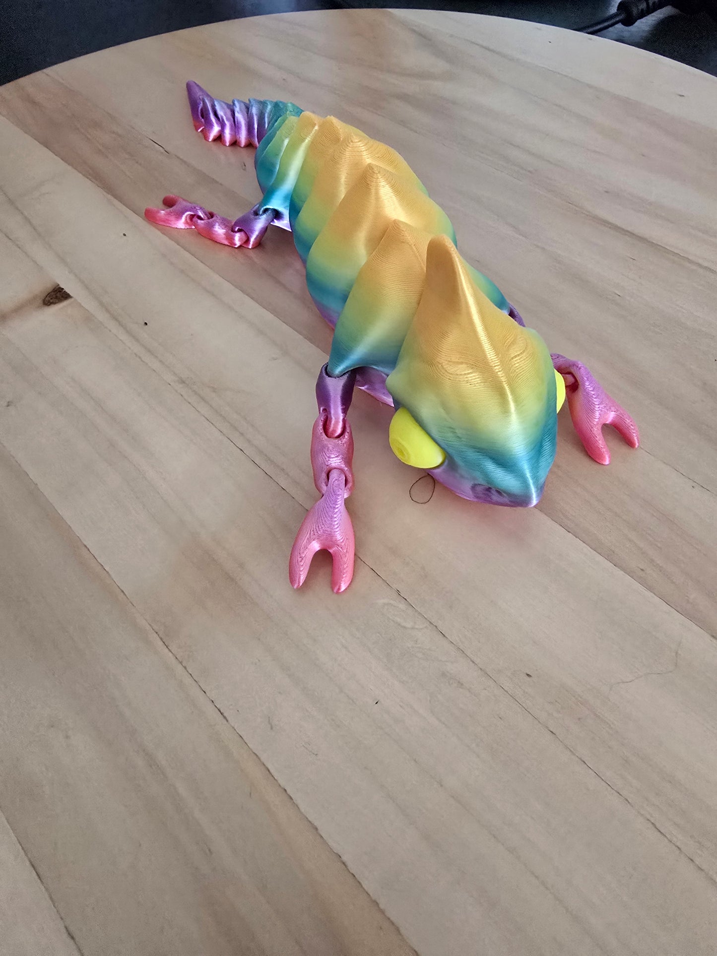 🦎 3D Printed Rainbow Chameleon