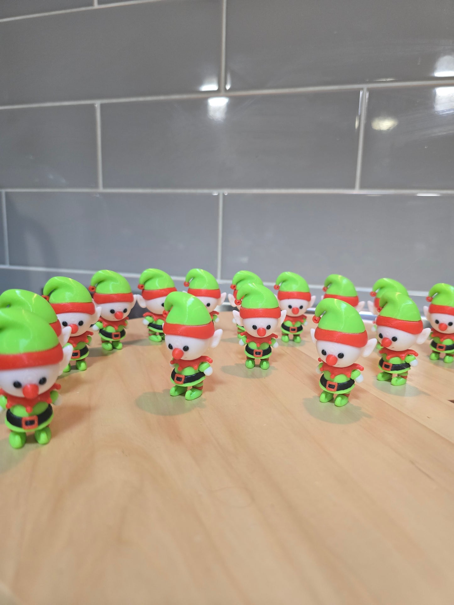 🎄Mini 3D Christmas Elf  – Fun and Fidget Friendly.
