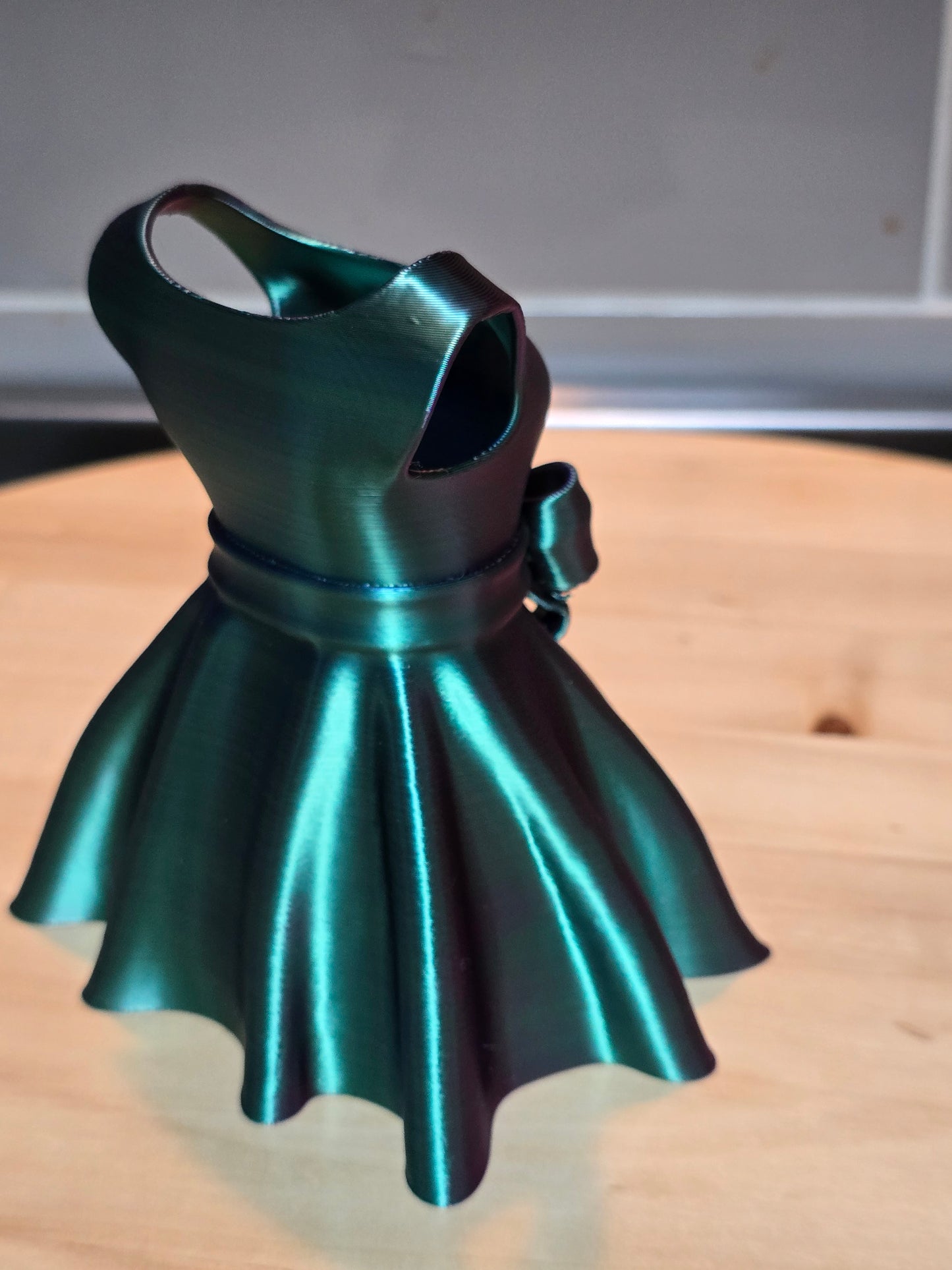 Dress pen/makeup brush holder