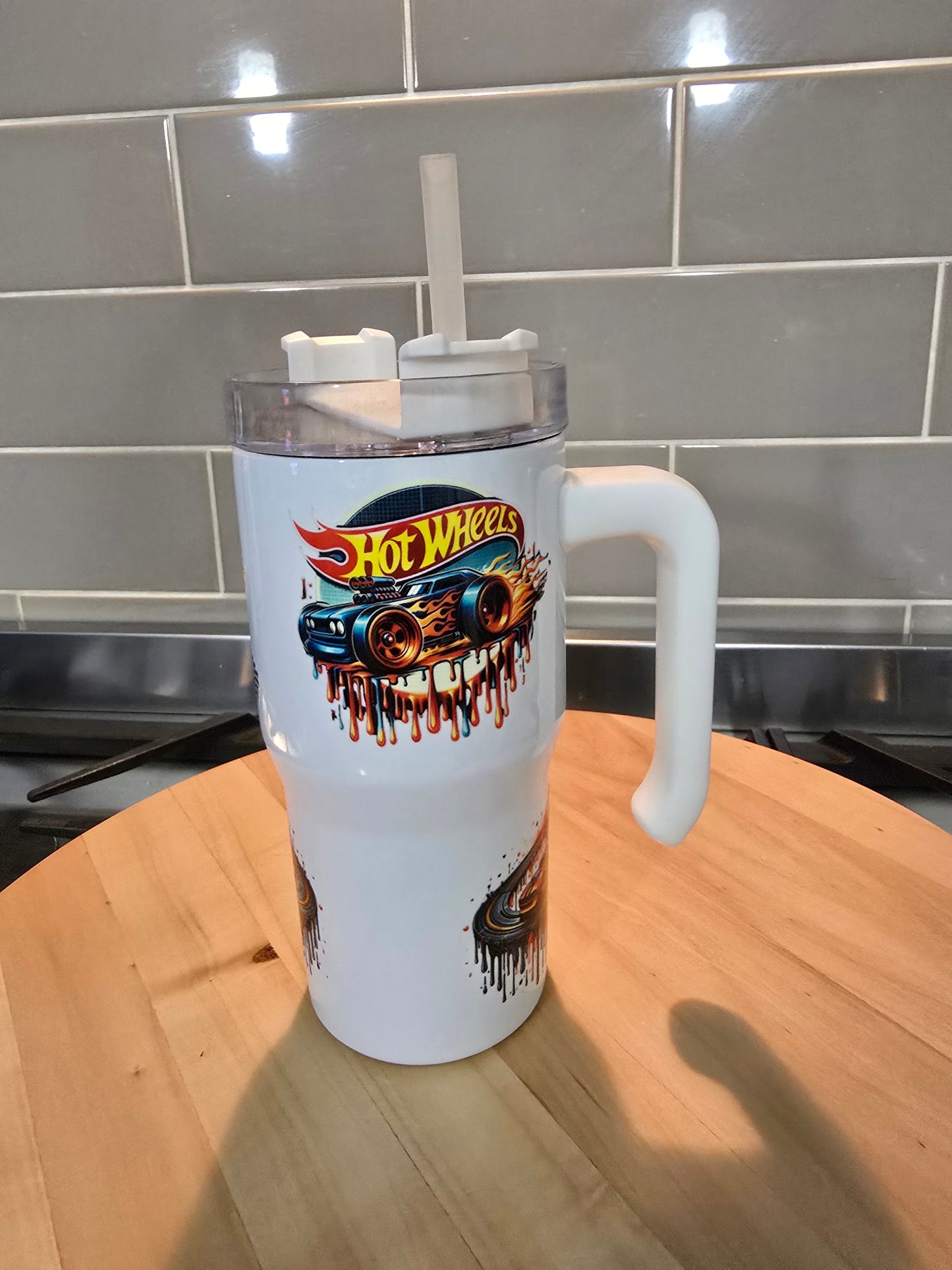 20oz dupe - White Hot Wheels