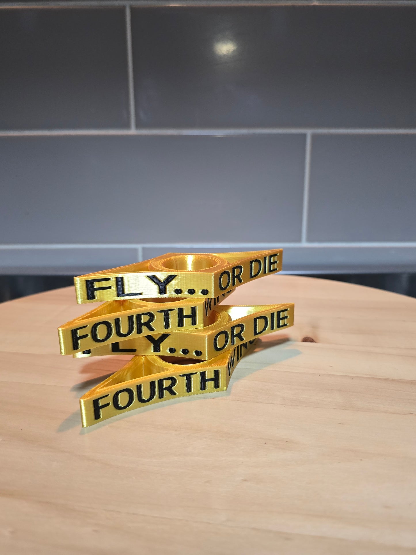 📖 3D Printed Page Holder - Fourth wing inspired