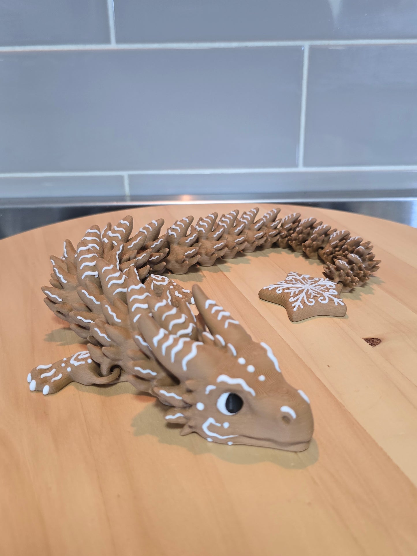 3D Printed Gingerbread Dragon – Festive Articulated Holiday Collectible 🎄