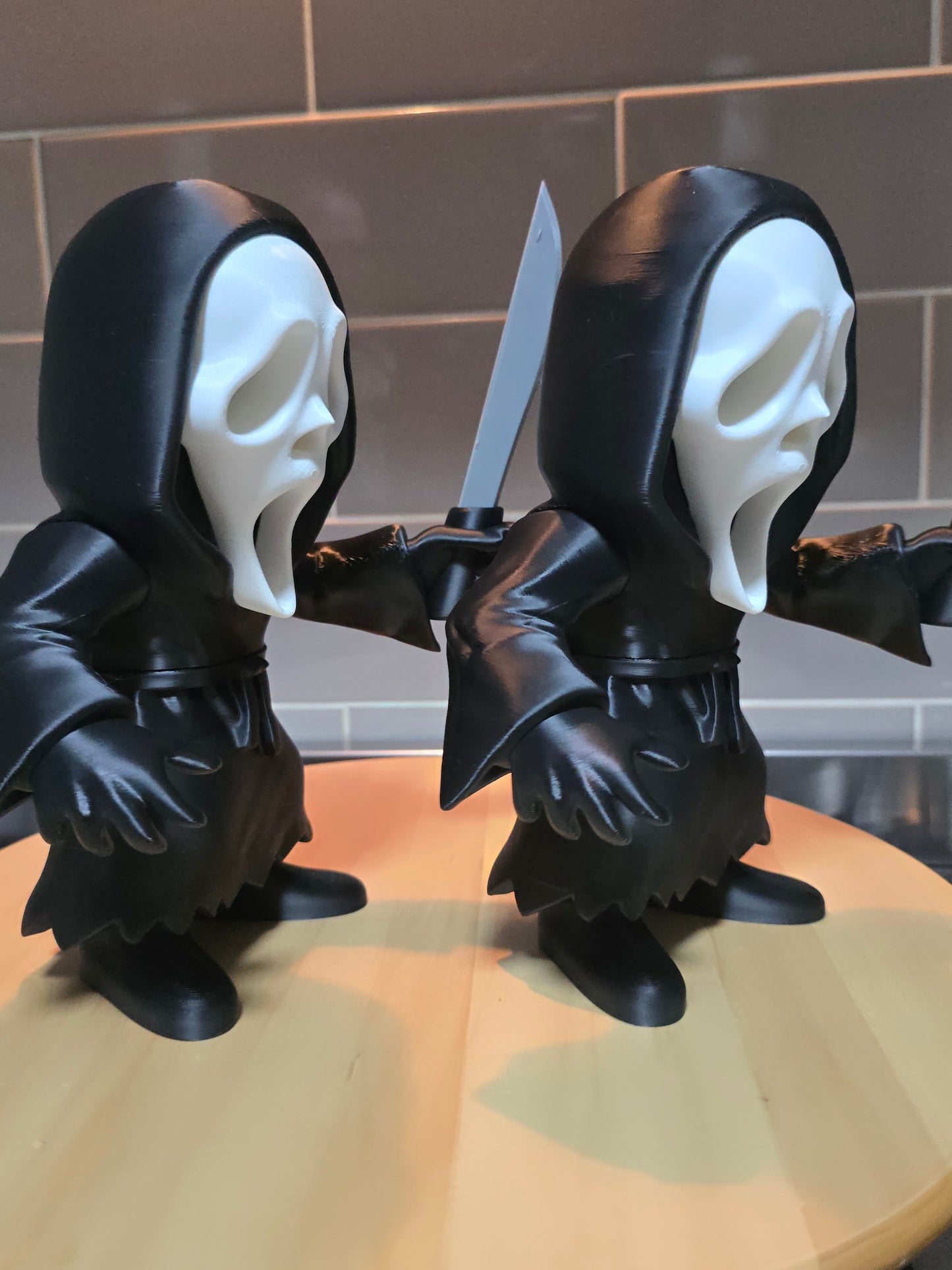 🔪Ghostface – 30cm Tall Horror Collectible 💀