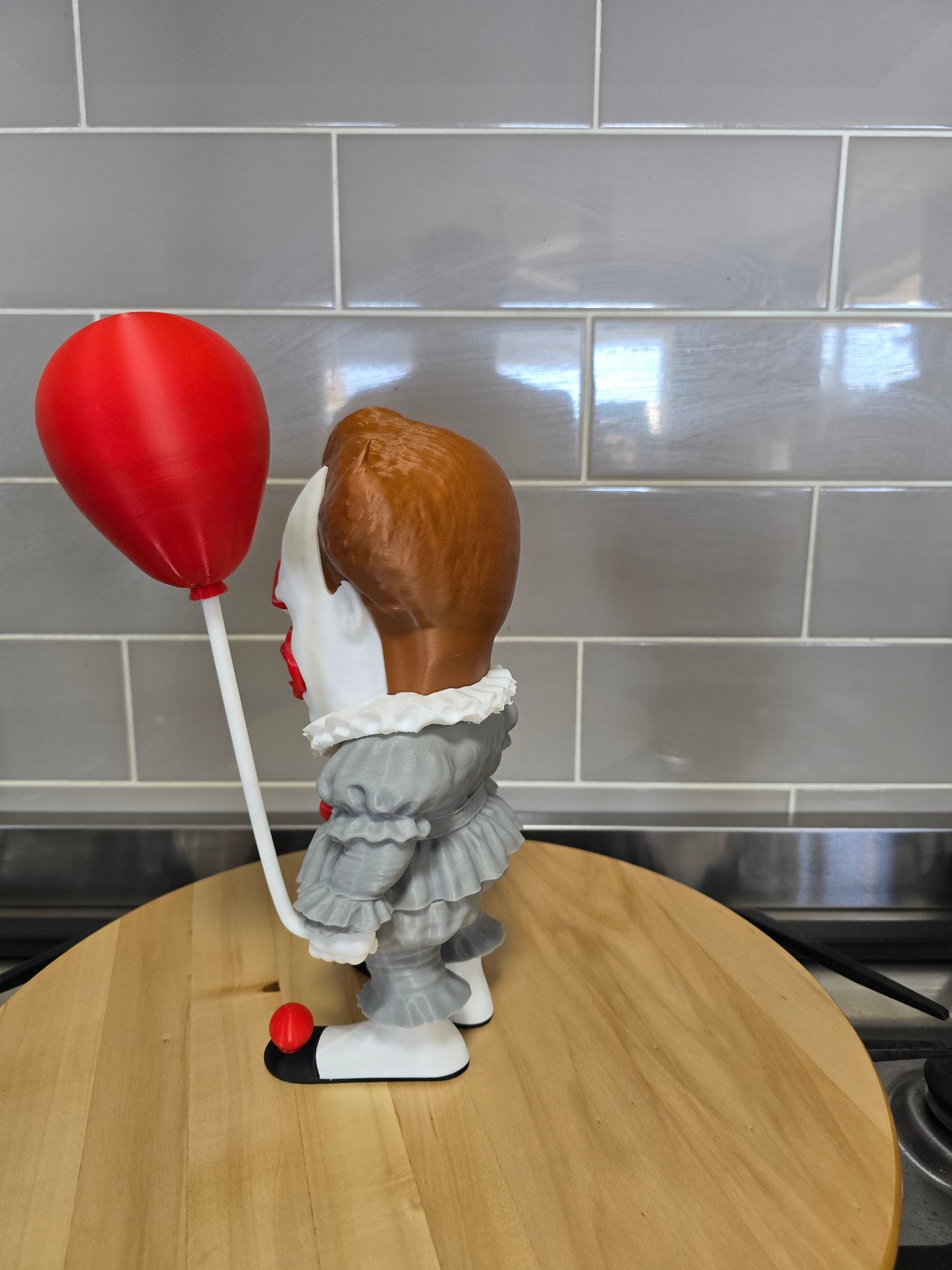 🎈 3D Printed Pennywise the Clown – 30cm Tall Horror Collectible 🎈