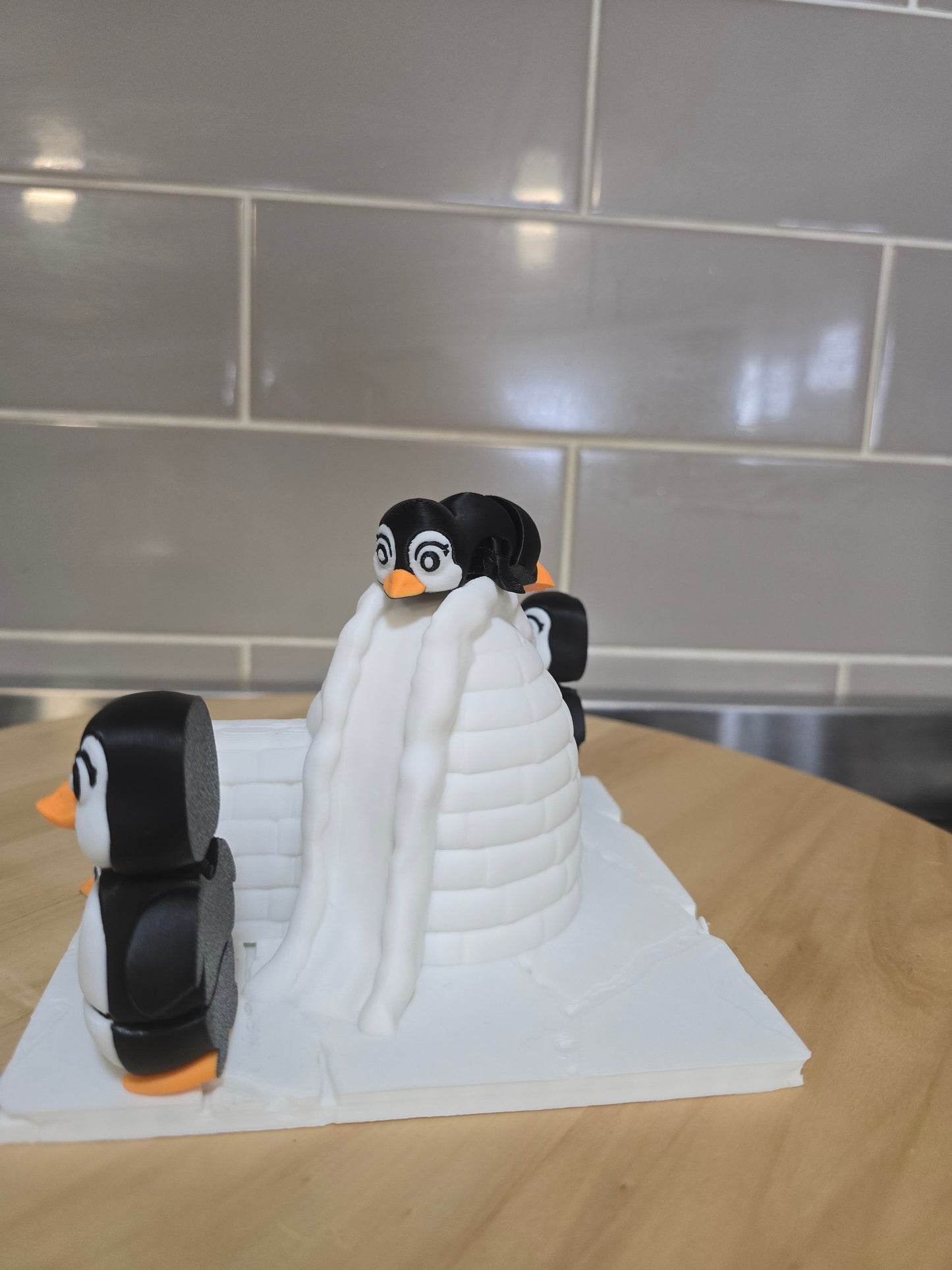 🐧 3D Printed Penguins with Igloo Play Set
