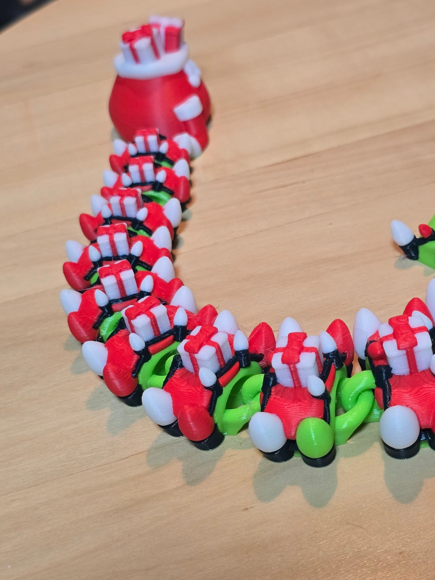 🎄3D Printed Articulated Grinch Dragon – Holiday Collectible